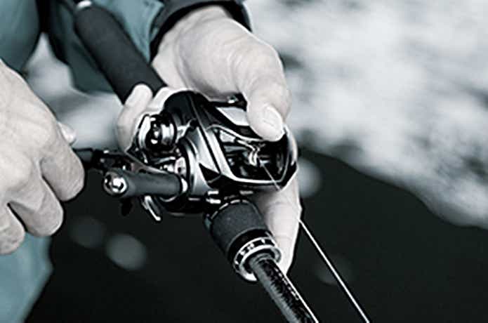 ベイトリール　ダイワ