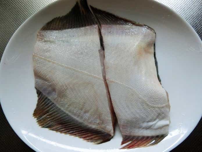 捌いたカレイ