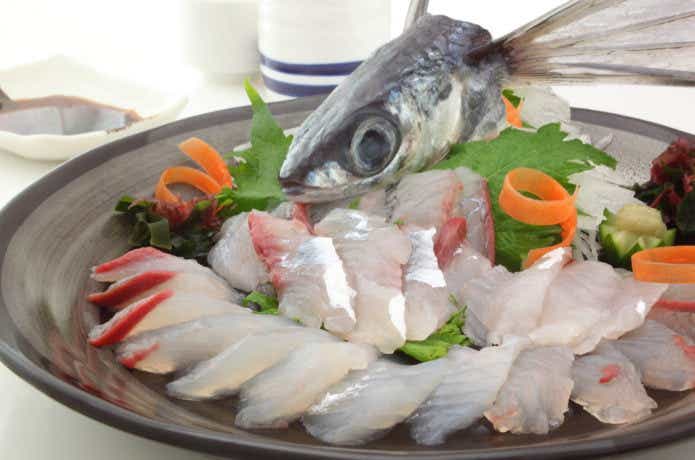 トビウオの刺身