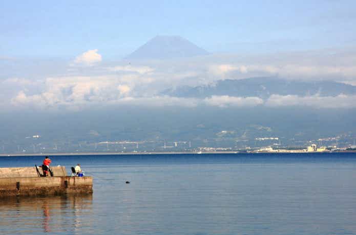 富士山を見ながらの釣り