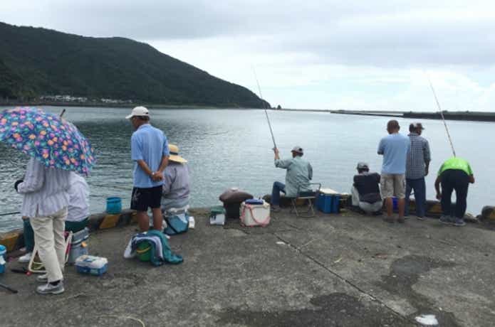 堤防釣り