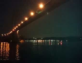 夜の海