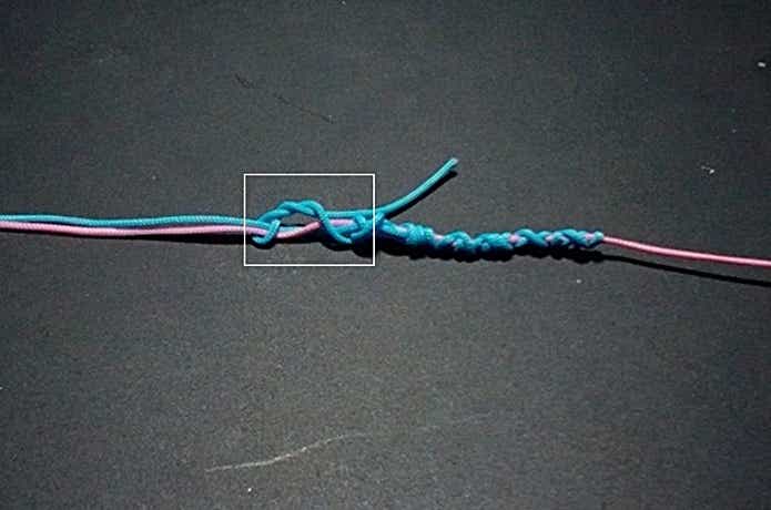 ミッドノットの結び方手順4の画像