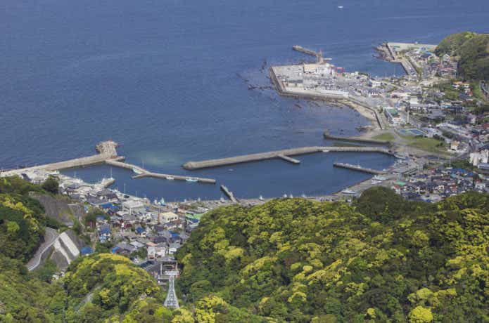 富津で釣りをしよう！港や堤防のポイント、釣り船屋までも一挙