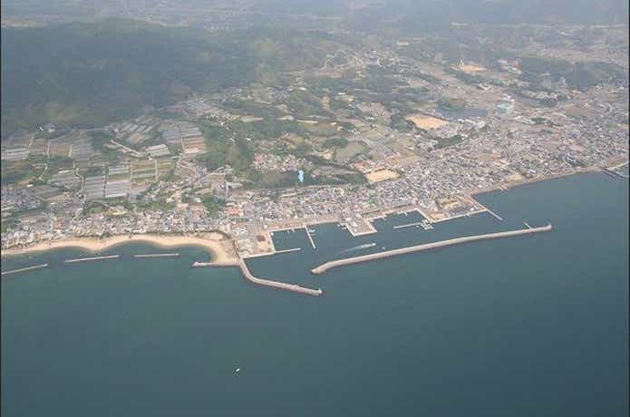 仮屋漁港