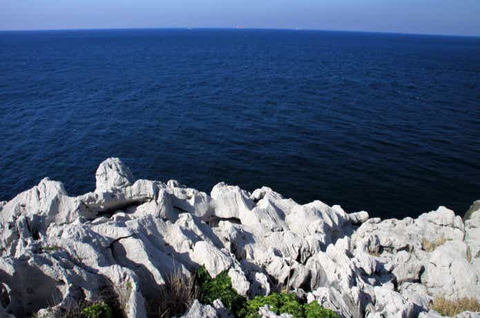 由良の海