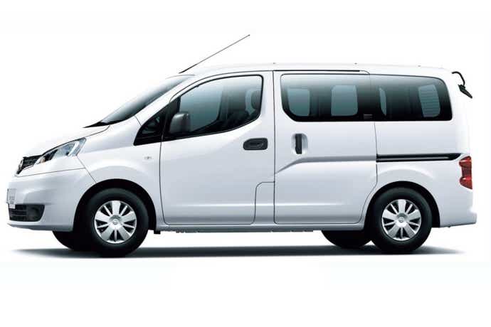 日産　NV200バネット