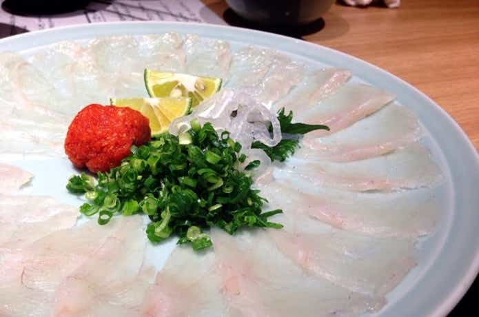 フグの刺身