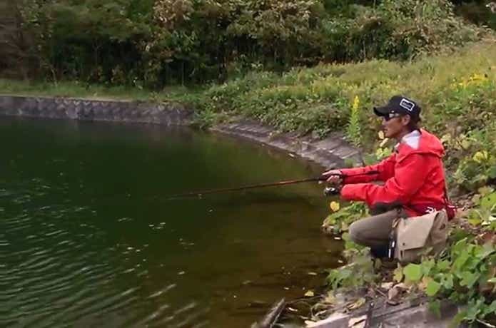 バス釣りの画像