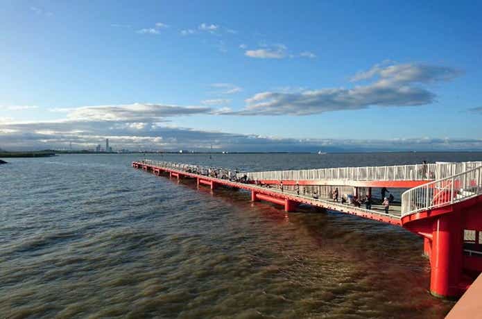 尼崎魚つり公園の桟橋