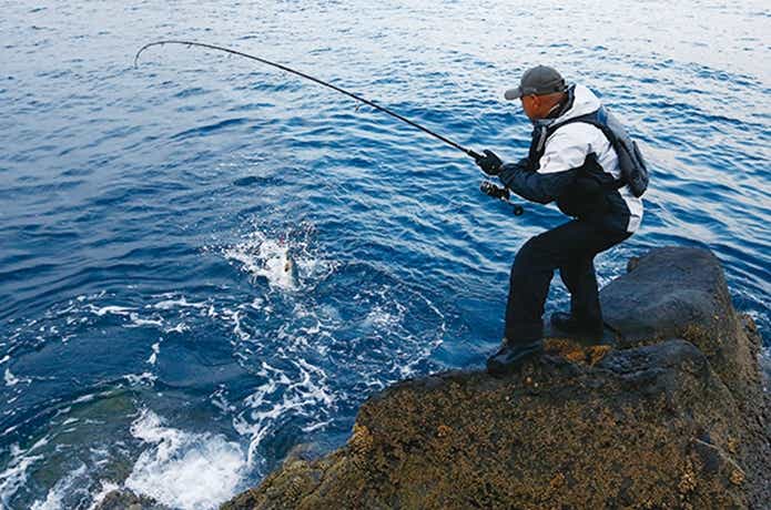 海　ルアー釣り　大型