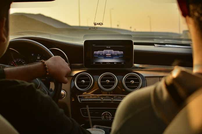 車内