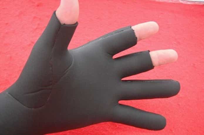 フィンガーレスグローブ