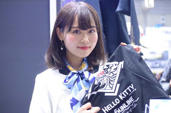 フィッシングショー美女　サンライン