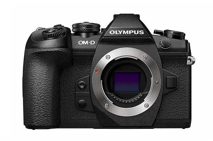 OLYMPUS E-M1 Mark II