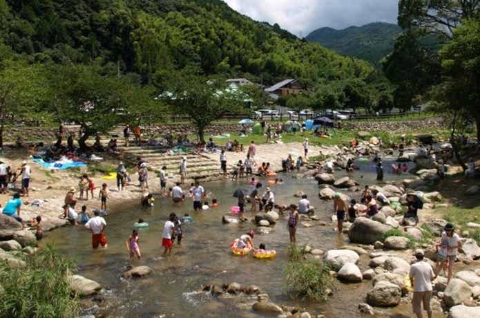 福岡　川遊び　中ノ島公園