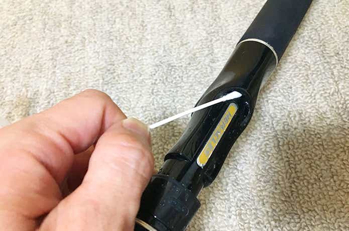 タックルエリクサーでロッドを磨く
