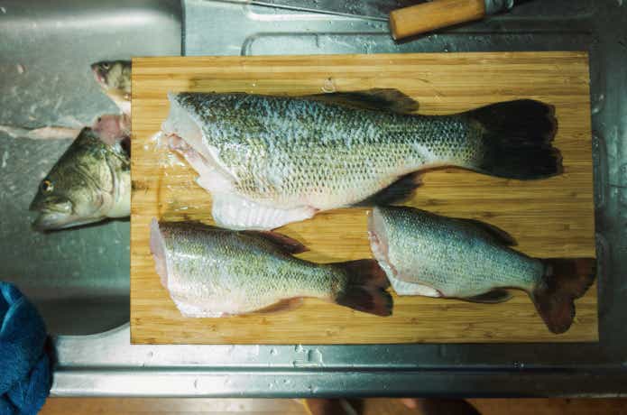 ブラックバス　食べる