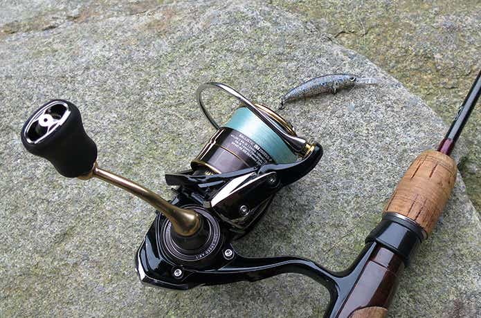 人気大得価】 ヤフオク! - ダイワ DAIWA 19 バリスティック LT2500SS