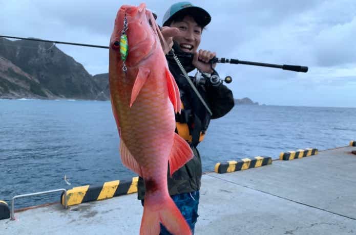 神津島で釣れたホウライヒメジ