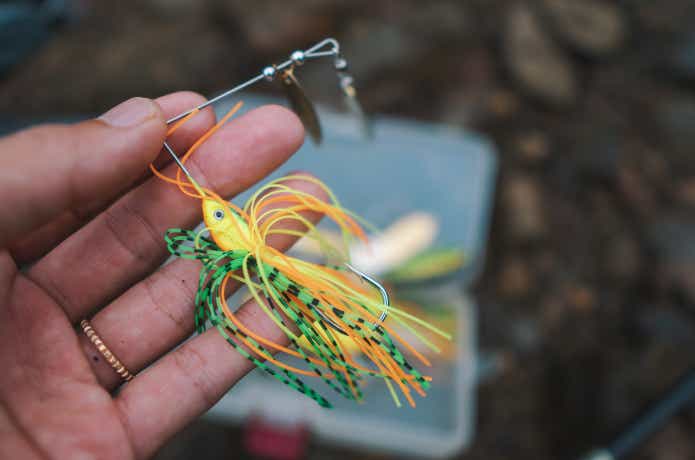 ダイソー　ルアー