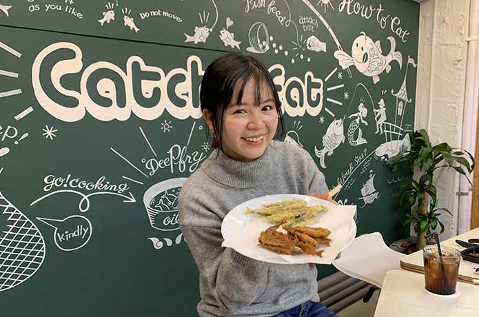 釣り掘カフェで食事