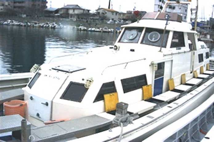 明石の釣り船の画像