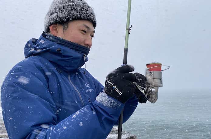 真冬の海釣りの防寒対策