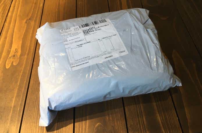 アマゾン　ロッドソックス　小包