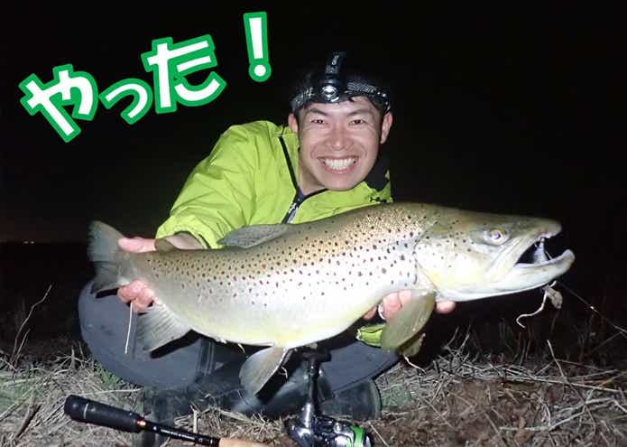 水路で釣ったブラウントラウト