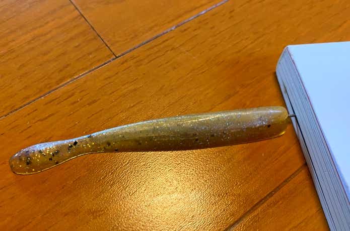 ワームの刺し方の画像