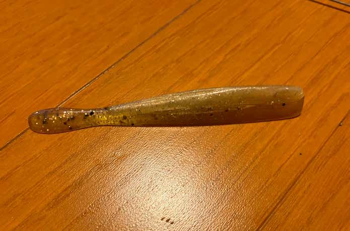 ワームの刺し方の画像
