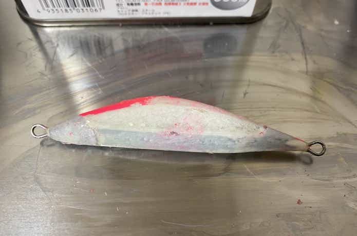 アセトンで塗装を剥がす２