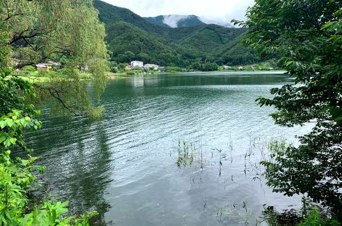 河口湖の長浜(西湖放水路)