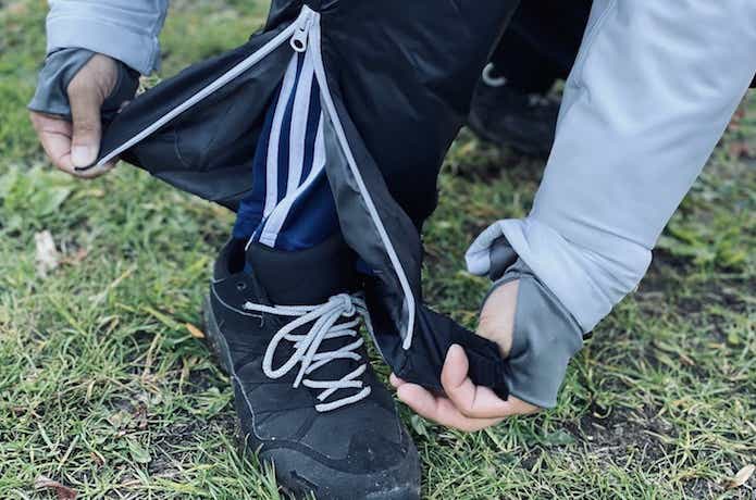 着脱のしやすいパンツ