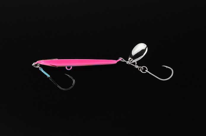 ブレード付きで魚種不問！新作ジグ『ビッグバッカーラッシュ