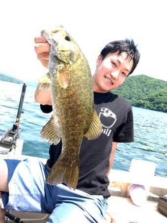 スモールマウスバス　桧原湖