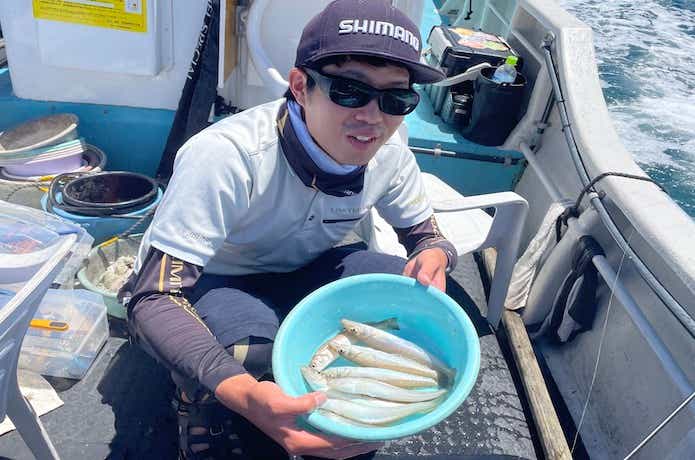 船のキス釣りの画像