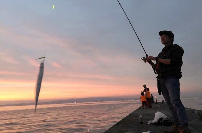 タチウオ釣りの画像