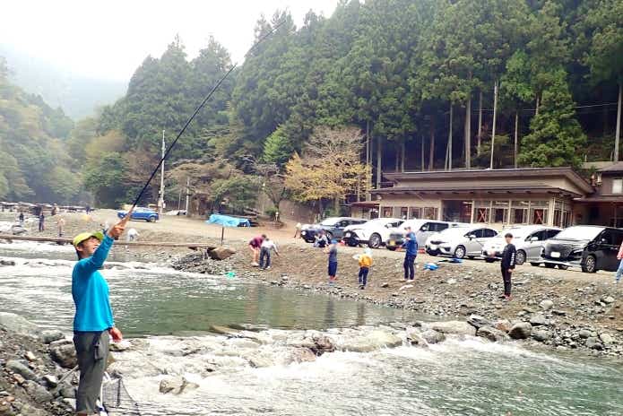ニジマス釣り堀 合わせ方