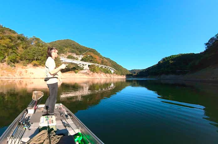 ダム　釣り