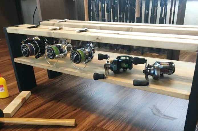 リール用ディスプレイ・台座