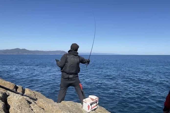 磯釣りの画像