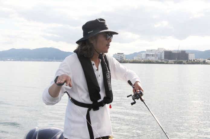 バス釣りのライフジャケットおすすめ16選 | 【TSURI HACK】日本最大級