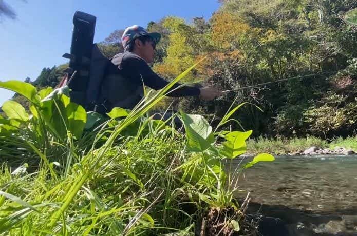渓流でのテンカラ釣り