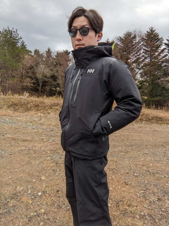 HELLY HANSEN 自然と遊ぶジャケット