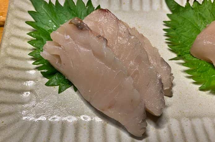 ラップで保存したサワラの刺身