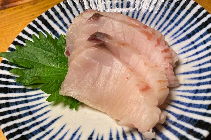 密封パックしたサワラの腹身