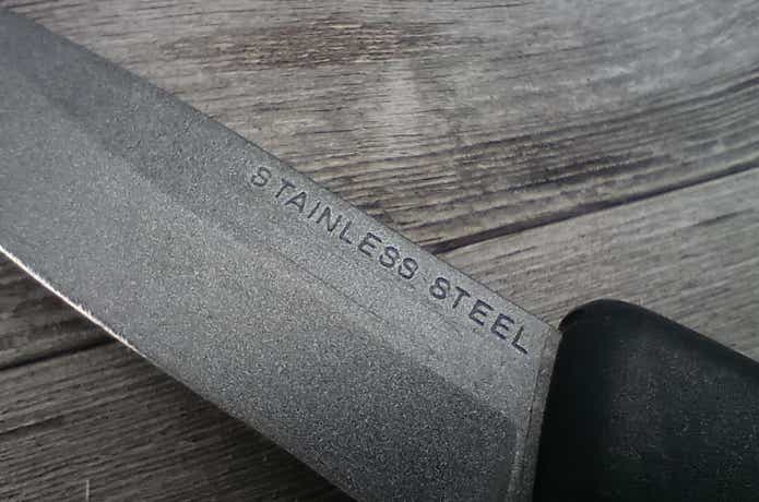 スレンレス素材のナイフ