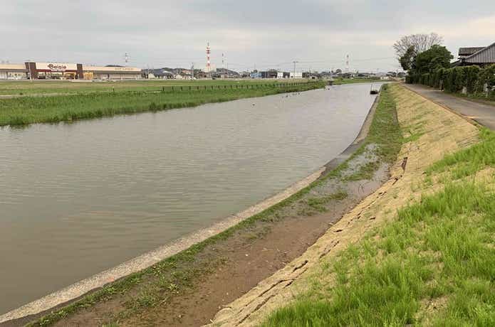前川のバス釣りポイント